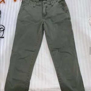 size 2 green jeans/pants